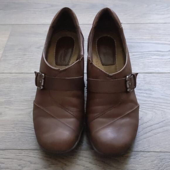 Earth Origins Margaret Slip-on Shoe Boots - Picture 2 of 7